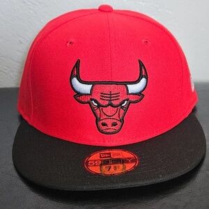 New Era Chicago Bulls 59Fifty Cap Size 7 3/8 Red NWT